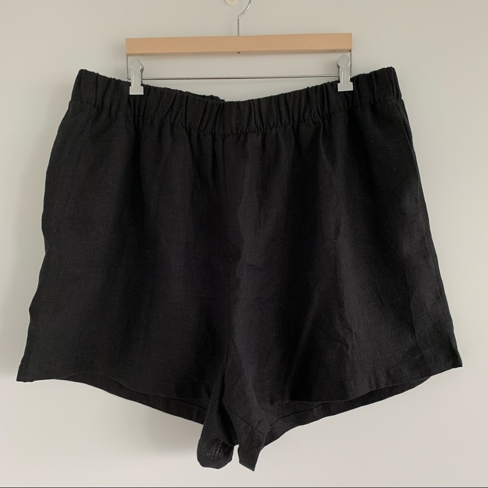 Only Child | Cove linen shorts | 3X